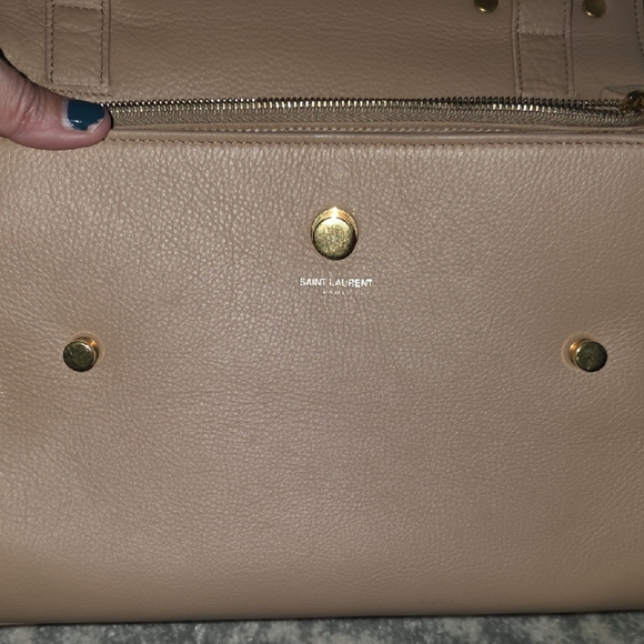 Saint Laurent Beige Top Handle Small Leather Muse Two Bag with Gold Accents - Picture 13 of 17